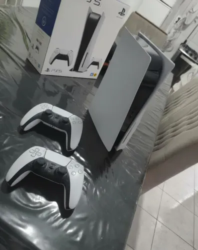 VENDO PS5 - SEMI NOVO