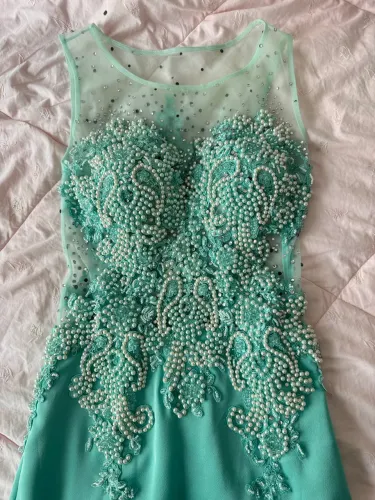 Vestido longo turquesa festa