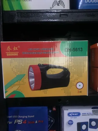 Lanterna Recarregável LED Alta Luminosidade 3W - QIAOHONG