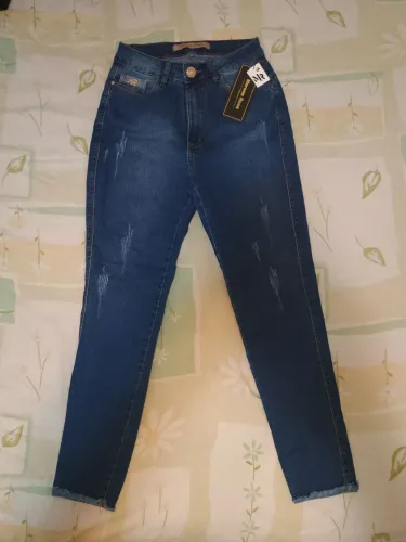 Calça jeans feminina morena rosa Tam 44
