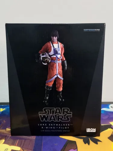 Action Figure Luke Skywalker X-Wing Star Wars Iron Studios 1/10 Art Scale