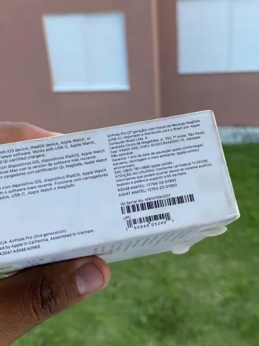 AirPods Pro (2ª geração) com Estojo de Recarga MagSafe