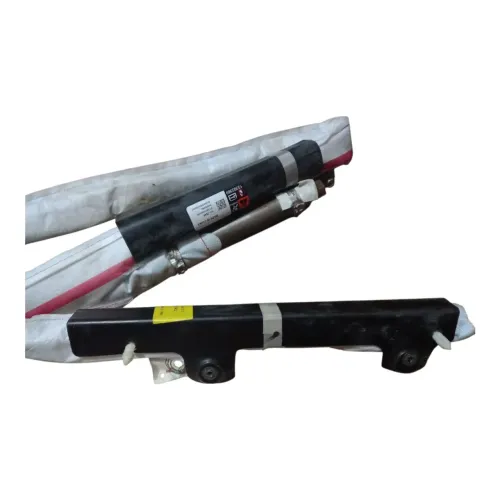 Cortina teto direito gm tracker 2020/2024