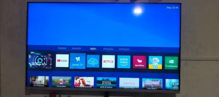 Smart tv Philips 50 polegadas borda infinita