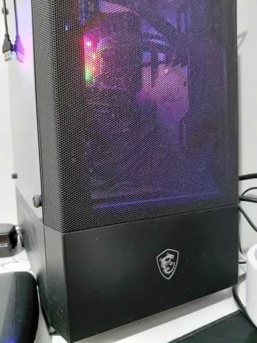 SETUP COMPLETO 180HZ/ RX6650XT + XEON 12N/24T + MONITOR CURVO 180HZ/ C/CAIXAS ORIGINAIS!