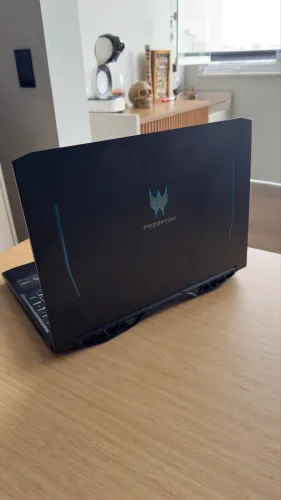 Laptop PREDATOR Helios 300