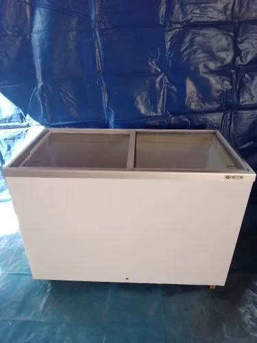 //VALOR COM A ENTREGA//FREEZER HORIZONTAL EXPOSITOR VIDRO 400 LITROS FRICON