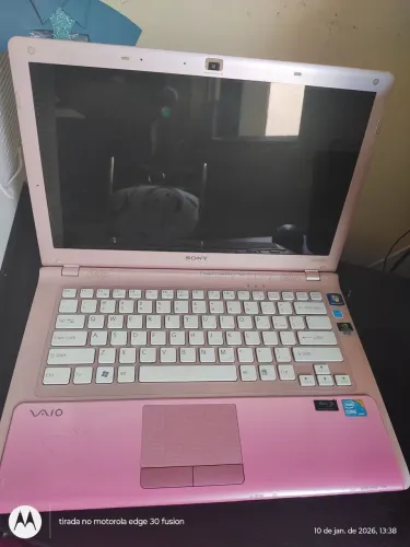 Notebook core i3 Sony Vayo Cor de Rosa