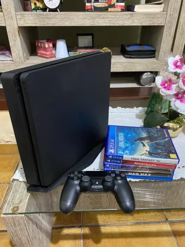 Ps4 slim 1tb