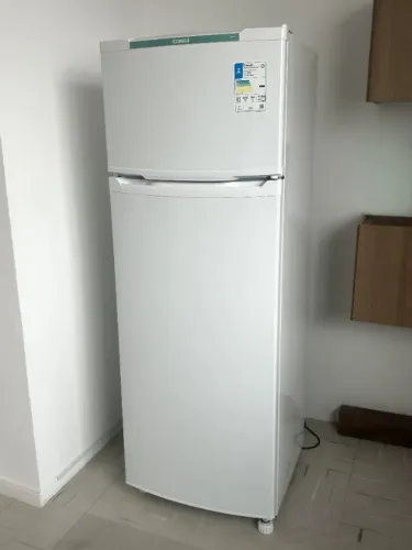 Geladeira Consul Defrost Duplex 220v - Excelente estado