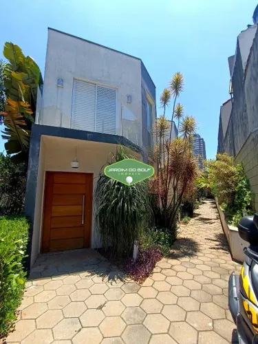 Casa em condomínio à venda na Vila Gumercindo