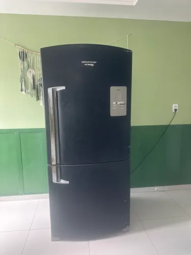 Geladeira inverse 590L