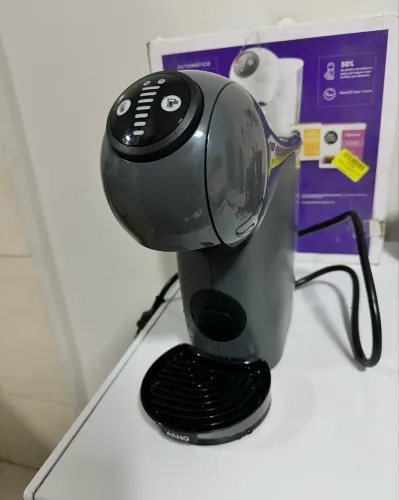 Vendo cafeteira Dolce Gusto Arno , com defeito.