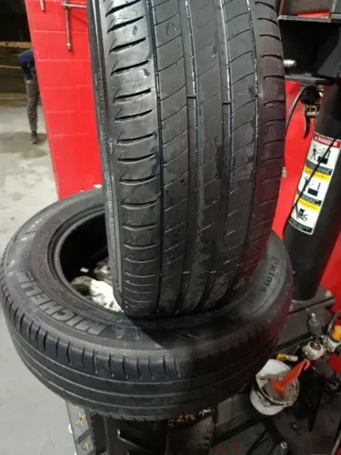 Pneus 225/60/17