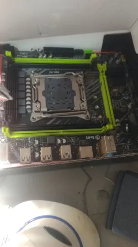 Kit Xeon placa cooler processador 2650 v4  memória ddr4  4GB