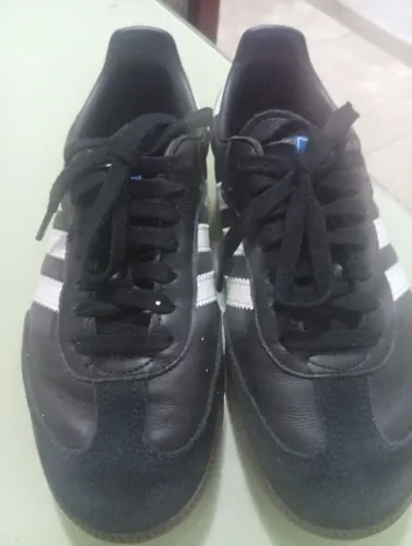 Tênis feminino Adidas samba