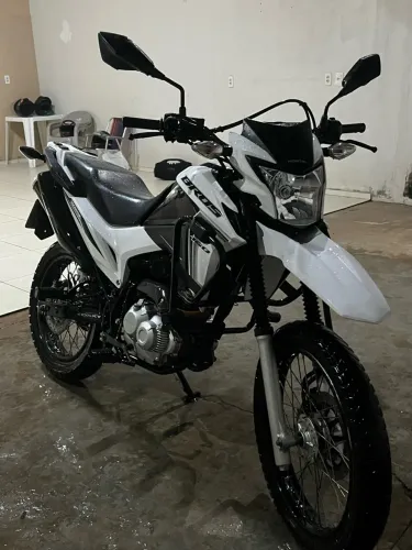 Bros 160