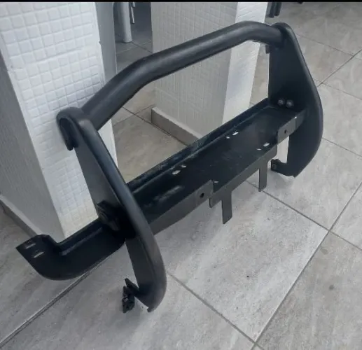 Mesa do para-choque frontal Troller