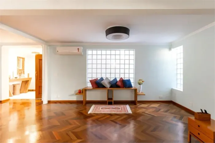 Sobrado com 3 quartos à venda em Jardim leonor - SP
