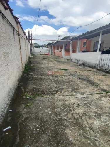 Terreno no Bairro Vila Palmares em Santo André
