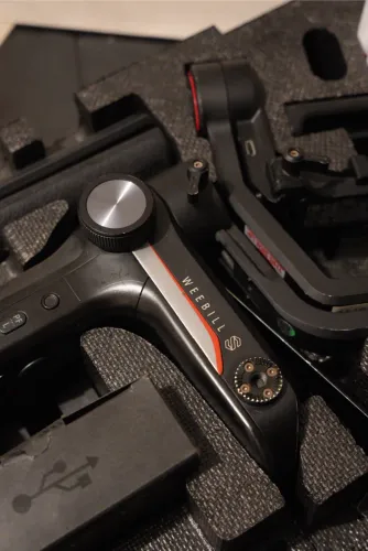 Gimbal zhiyun weebill s
