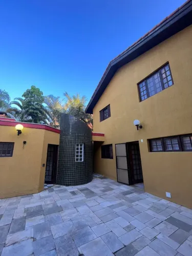 Condominio Isaura Campolim !!!