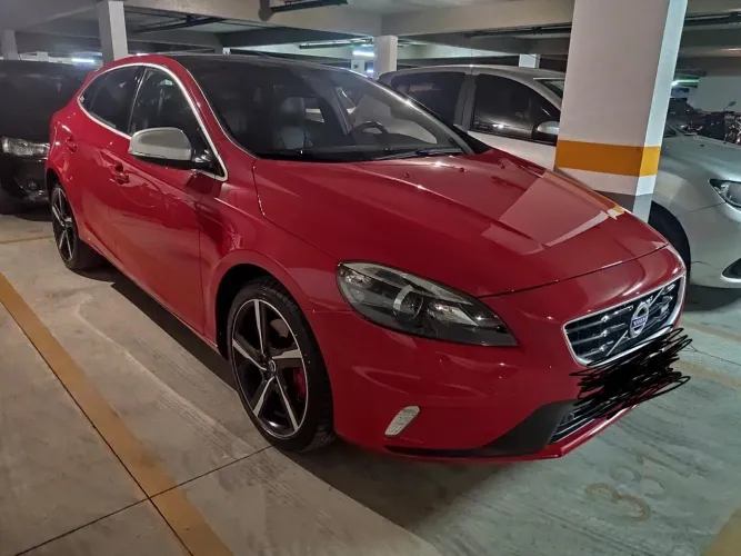 Volvo V40 T-5 R-design 2.0 Aut. 2015