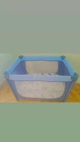 Berço cercadinho com colchão