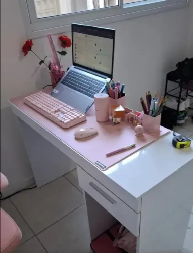Mesa para Computador Branca ou Preta Largura 108 cm Direto da Fábrica