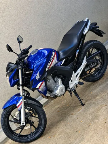 CB Twister 250