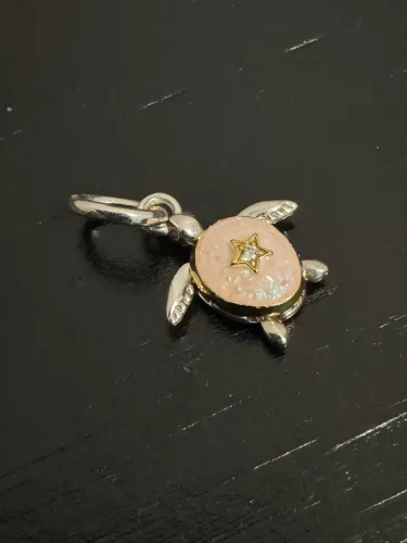 Charm Pandora tartaruga com diamante