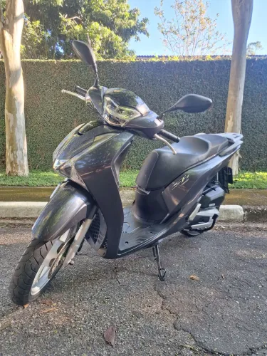Honda Sh150i - 2019 - Unica Dona - Bx Km