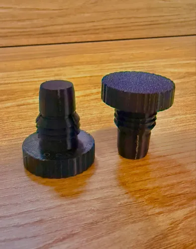 2 rolhas plásticas