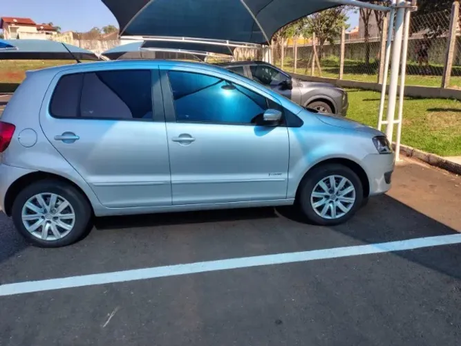 Volkswagen Fox 1.0 MI Total Flex 8V 5P 2014