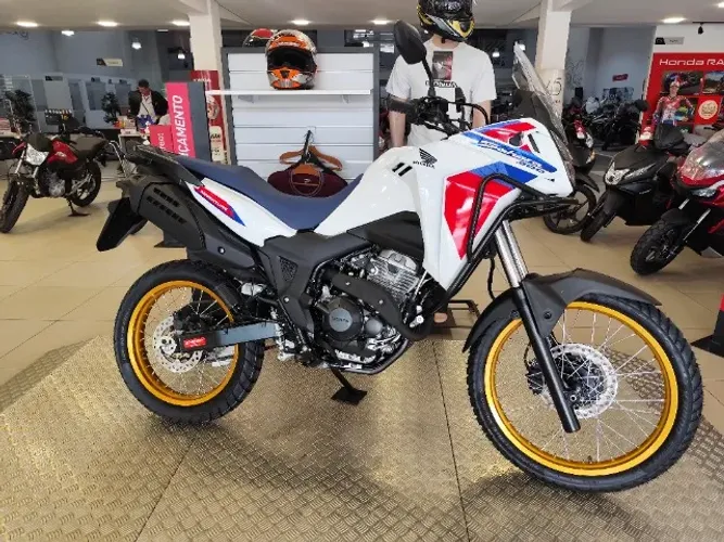 nova Sahara 300 adv 0km