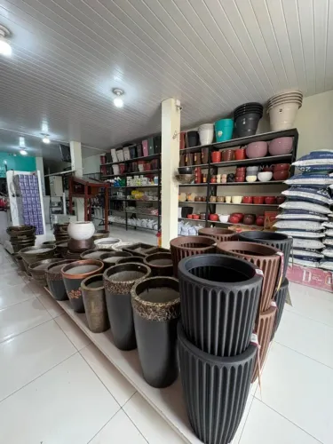 Linha Completa de Produtos de Jardinagem é aqui na CRB