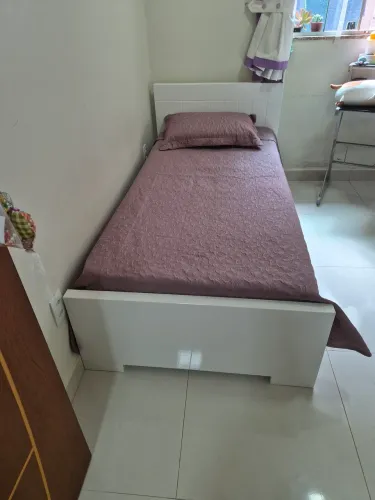 Cama de Solteiro padrão MDF Branco (resistente), serve para menina e menino