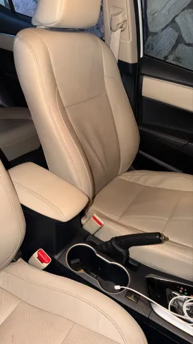Toyota Corolla Altis 2.0 Flex 16V Aut. 2016