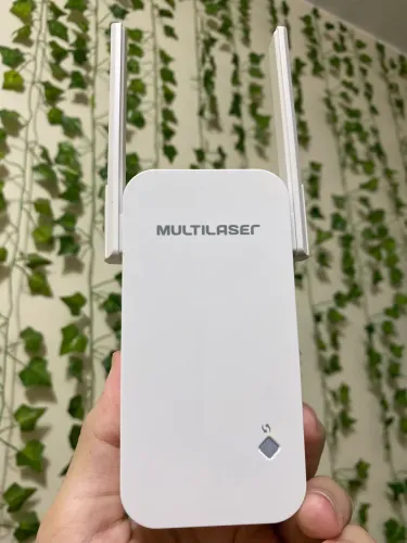 Repetidor de sinal Wi-Fi Multilaser RE056
