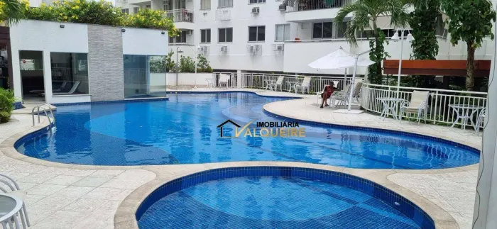 Cobertura com 3 dormitórios à venda, 136 m² por R$ 680.000,00 - Vila Valqueire - Rio de Ja