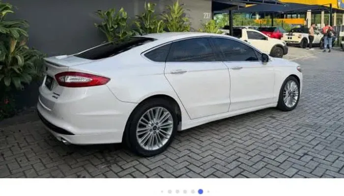 Ford Fusion Titanium Hybrid 2.0 145cv Aut. 2015