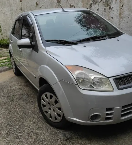 Ford Fiesta Sed. 1.6 8V Flex 4P 2010