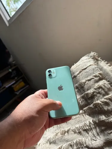 iPhone 11 128g