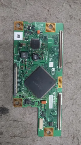 Placa t-con tv AOC 32"