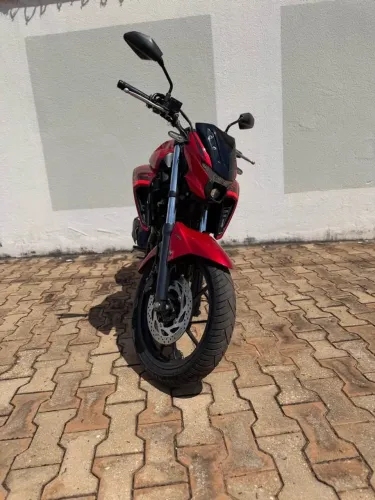 Fazer 250