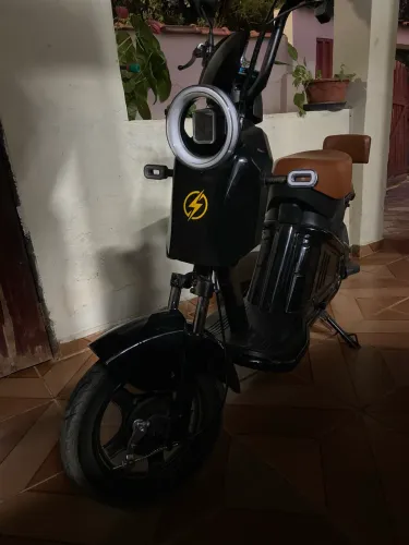 Vendo ou troco titan 2010 mix