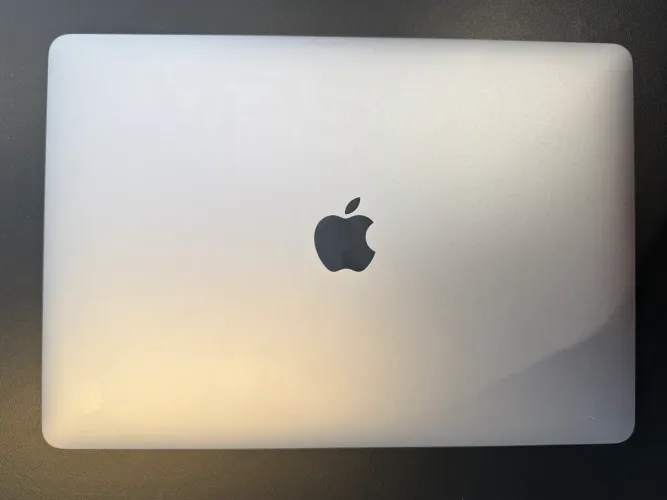 MacBook Pro M2 2022 8gb 256gb 