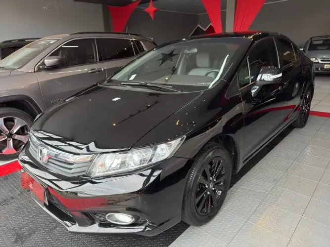 Honda Civic Sedan LXS 1.8/1.8 Flex 16V Aut. 4P 2013