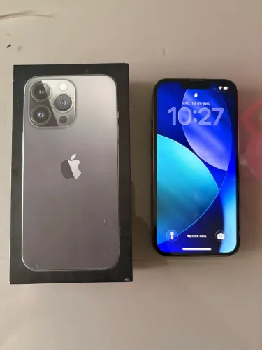 iPhone 13 Pro 256GB - Estado de Novo