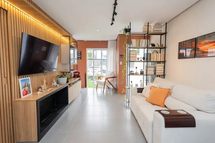 Casa mobiliada à venda no Amarilis, Laranjal - 125 m², 1 quarto (sendo suíte com closet),